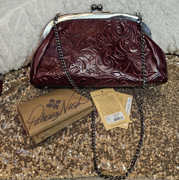 Patricia Nash Handbags - Patricia Nash EUC Mia Frame